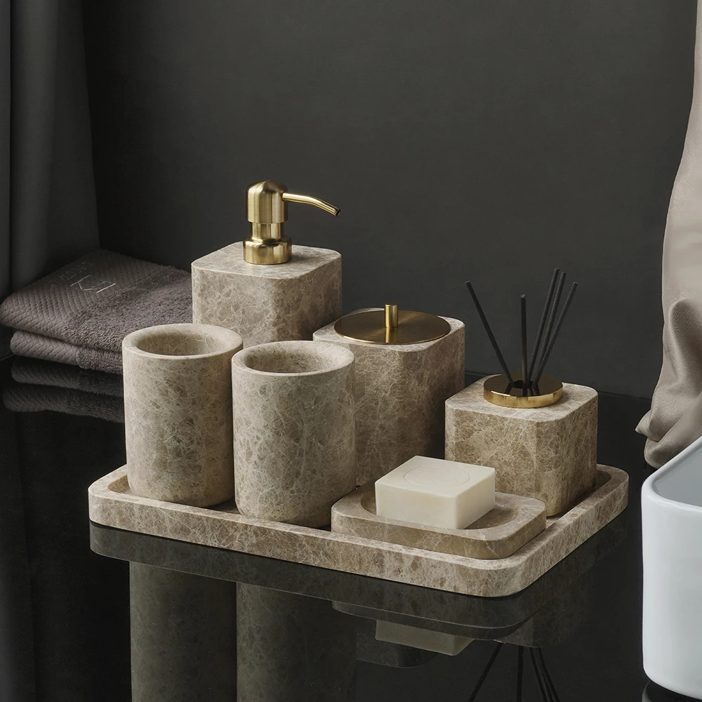 Zara Home Bathroom - طقم إكسسوارات حمام من رخام إمبرادور