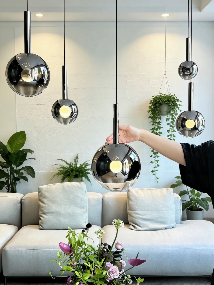 مصباح معلق LED زجاجي متدرج الل - مراجعة Home Of The Year Bathroom وسعره